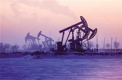 黑龙江原油7年来首减产 “十三五”将发展十大产业